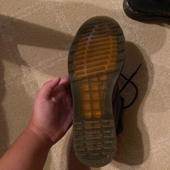 Dr. Martens 1460 Women’s Boot - Picture 4 of 5